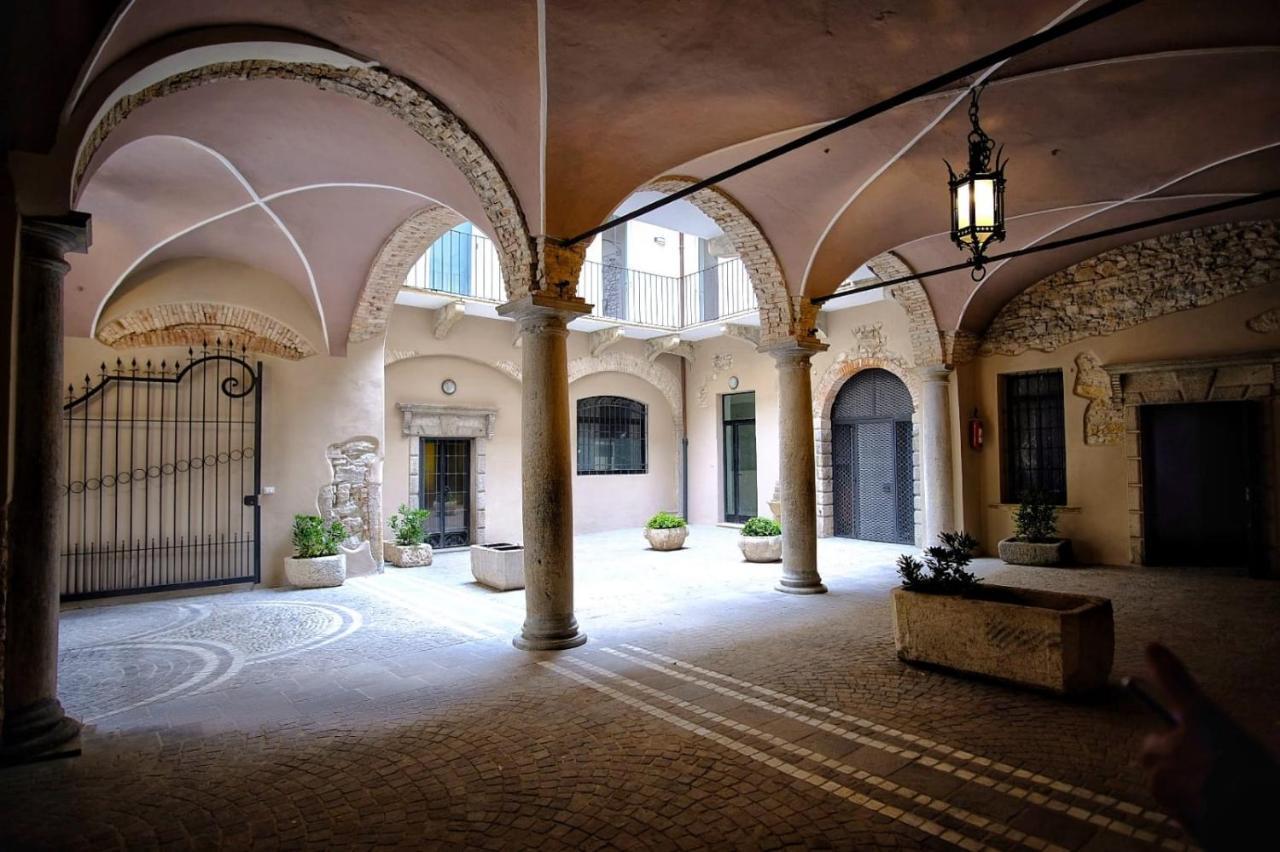 Corte Trento Desenzano del Garda Exteriér fotografie